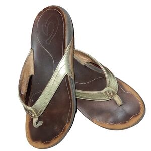OluKai Kumu Leather Metallic Gold sandals Women's US Size 9 EU 40